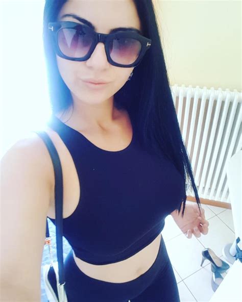 escort bakeka rimini|Escort Rimini, Annunci Donna Cerca Uomo